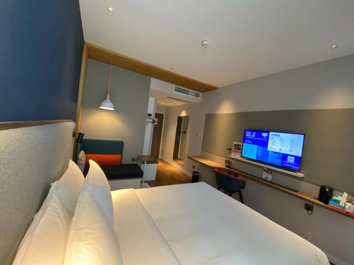 Holiday Inn Express Shanghai Tangzhen By Ihg - 20 Mins To Disney Land Exterior foto