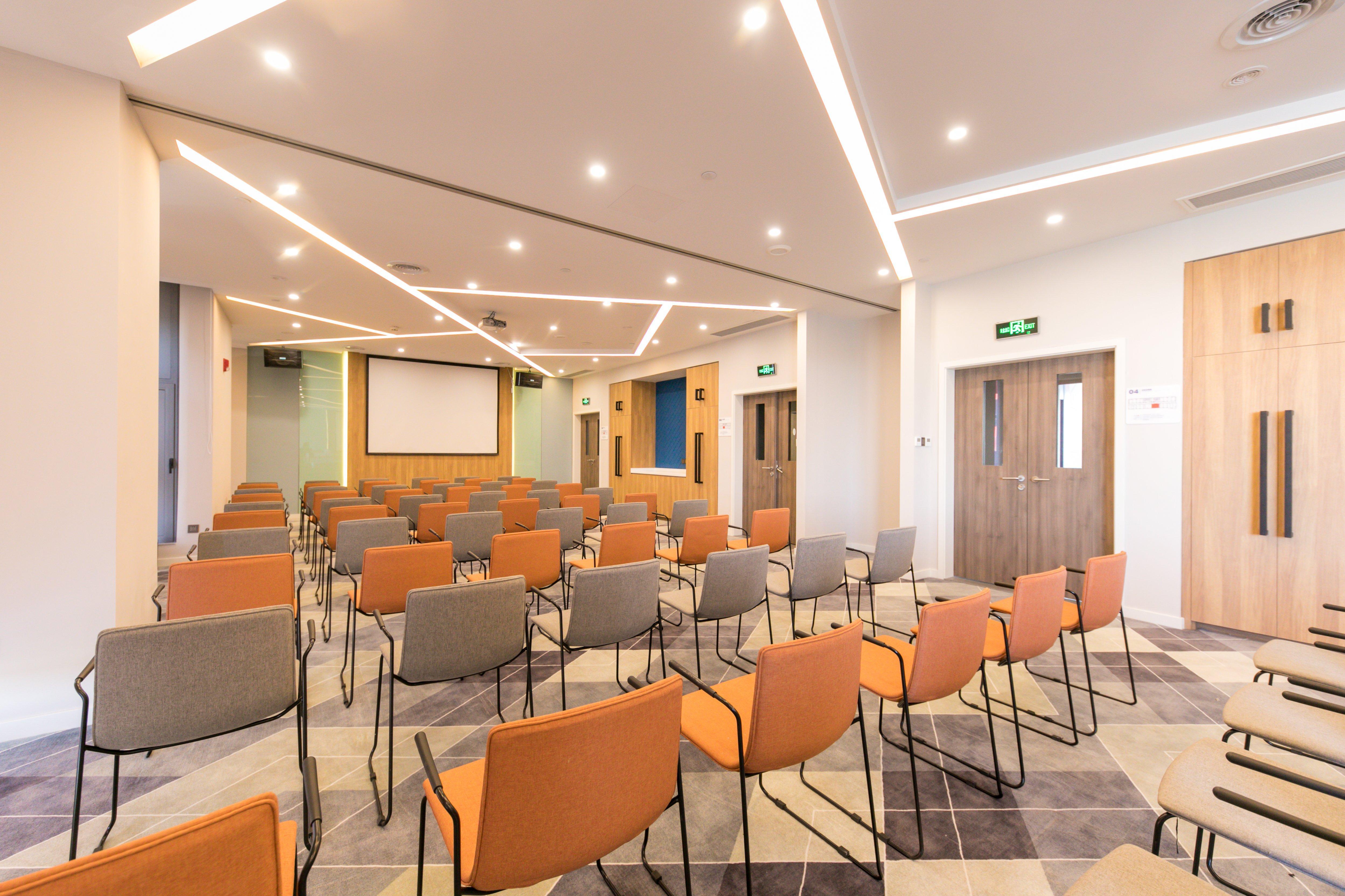 Holiday Inn Express Shanghai Tangzhen By Ihg - 20 Mins To Disney Land Exterior foto